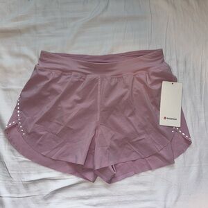 COPY - NWT Lululemon Find Your Pace HR Short 3”